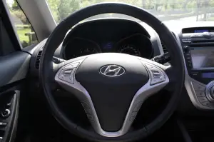 Hyundai ix20 - Test Drive 2012