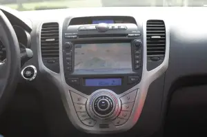 Hyundai ix20 - Test Drive 2012