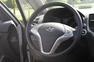 Hyundai ix20 - Test Drive 2012