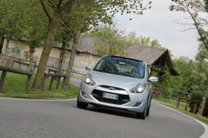 Hyundai ix20 - Test Drive 2012