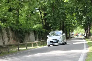 Hyundai ix20 - Test Drive 2012