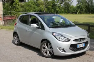 Hyundai ix20 - Test Drive 2012