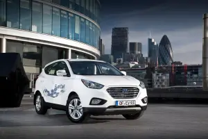 Hyundai ix35 Fuel Cell - Progetto HyFIVE - 1