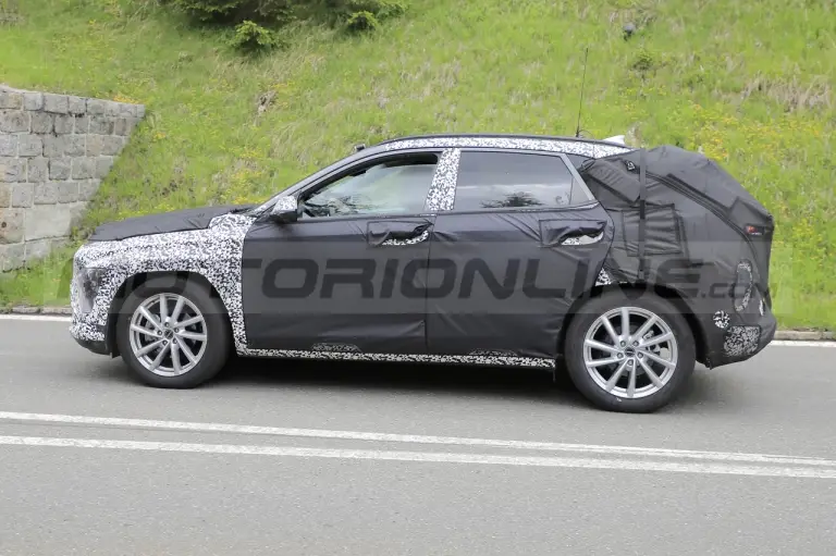 Hyundai Kona 2024 - Foto Spia 03-06-2022 - 9