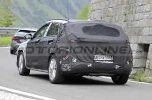 Hyundai Kona 2024 - Foto Spia 03-06-2022 - 21