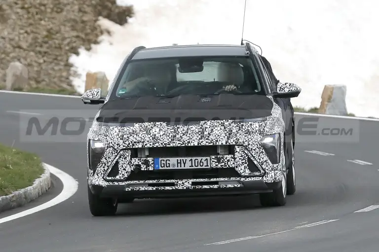 Hyundai Kona 2024 - Foto Spia 03-06-2022 - 20