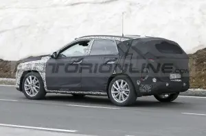 Hyundai Kona 2024 - Foto Spia 03-06-2022 - 2
