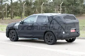 Hyundai Kona 2024 - Foto Spia 26-04-2022