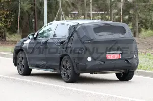 Hyundai Kona 2024 - Foto Spia 26-04-2022