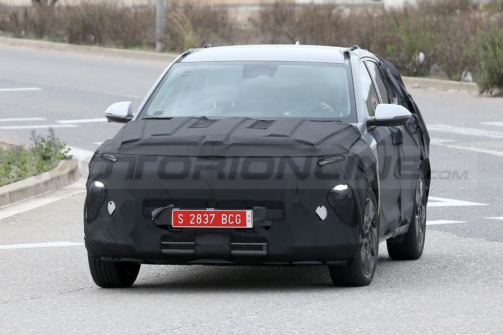 Hyundai Kona 2024 - Foto Spia 26-04-2022 - 3