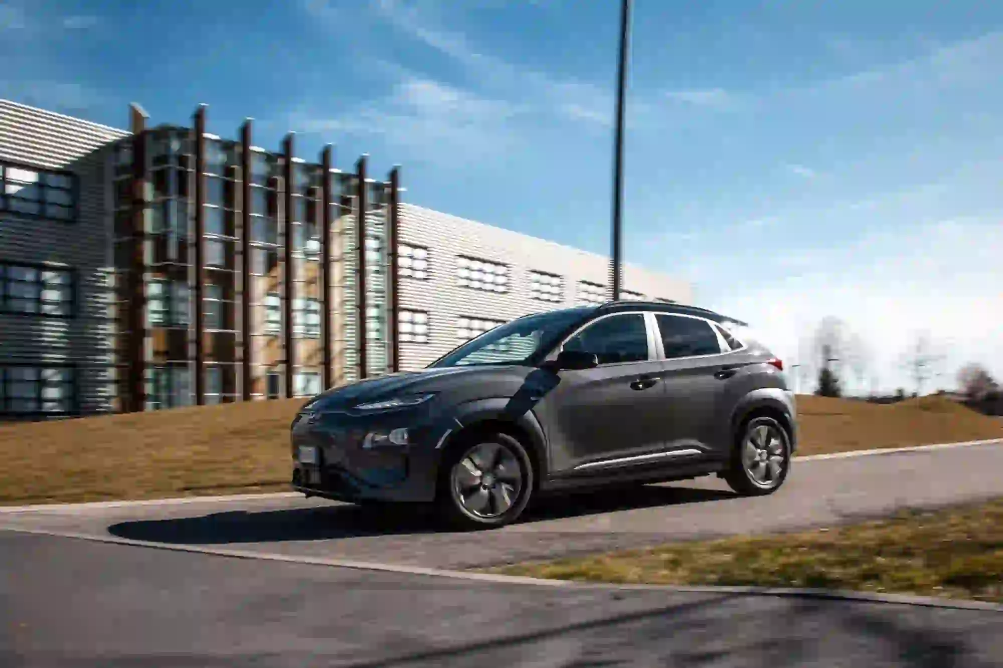 Hyundai Kona Electric - 3