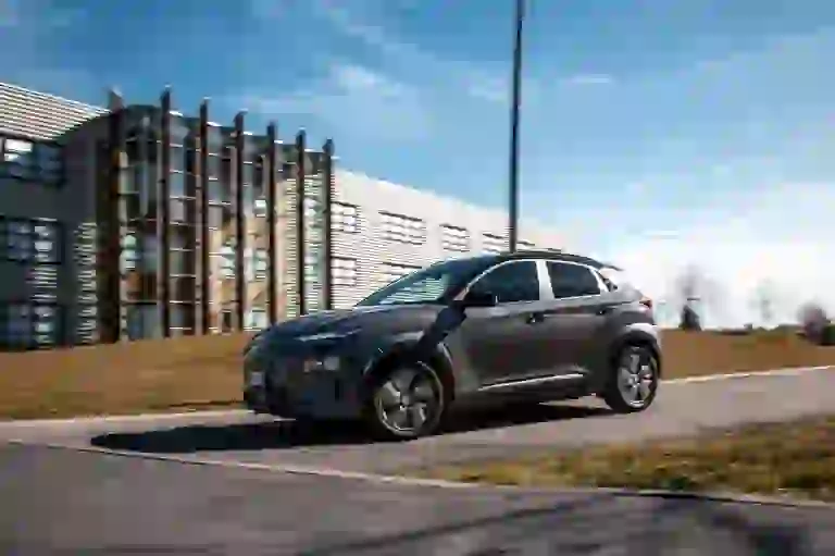 Hyundai Kona Electric - 3