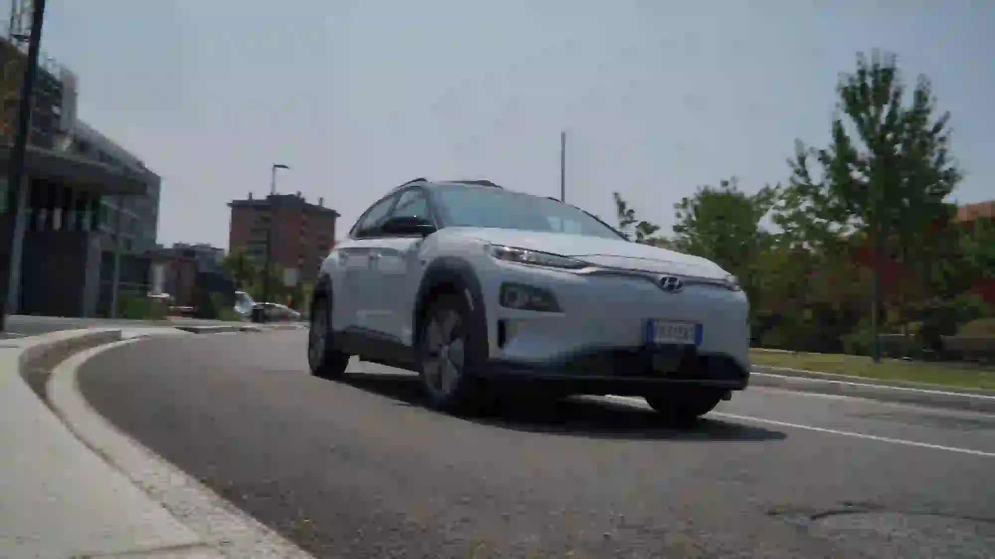 Hyundai Kona elettrica - Prova su strada 2019 - 26