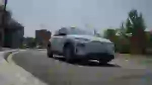 Hyundai Kona elettrica - Prova su strada 2019