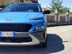 Hyundai Kona Hybrid 2021 - Prova su Strada 