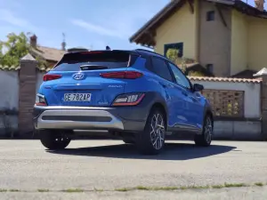 Hyundai Kona Hybrid 2021 - Prova su Strada 