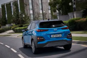 Hyundai Kona Hybrid - 14