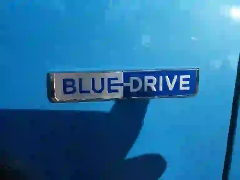 Hyundai Kona ibrida - Test drive Amsterdam - 14