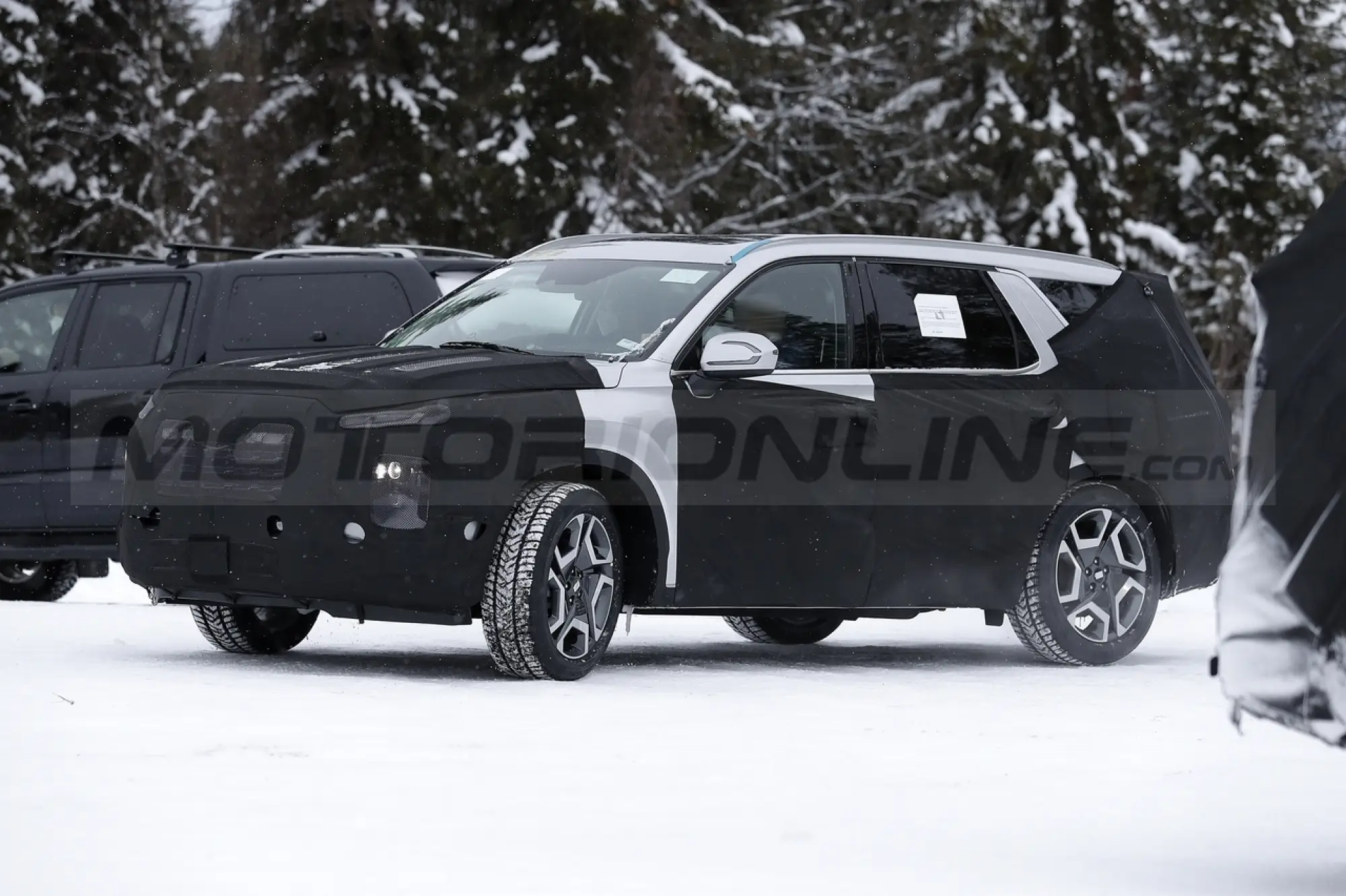 Hyundai Palisade 2023 - Foto Spia 22-03-2022 - 17