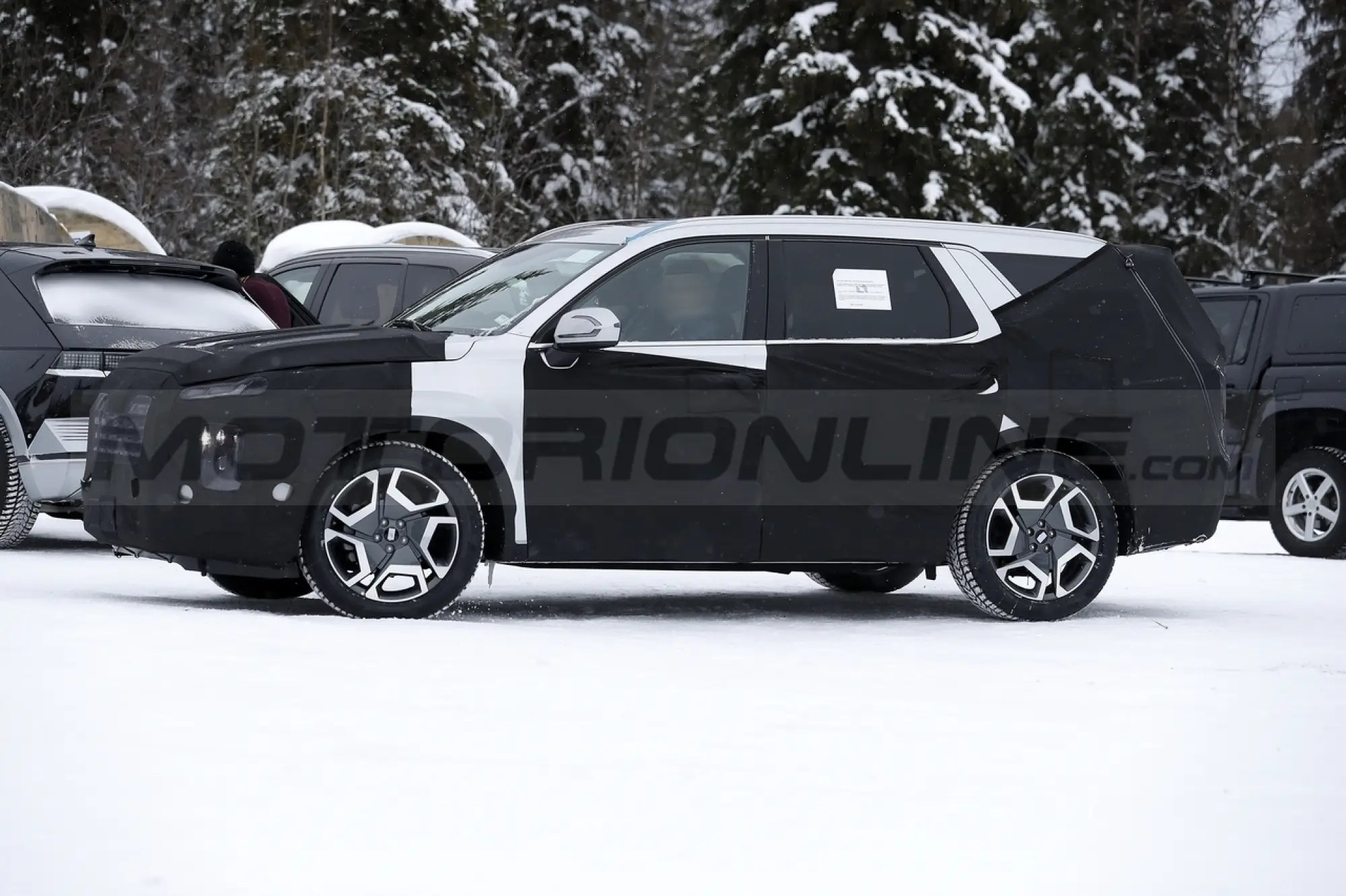 Hyundai Palisade 2023 - Foto Spia 22-03-2022 - 8