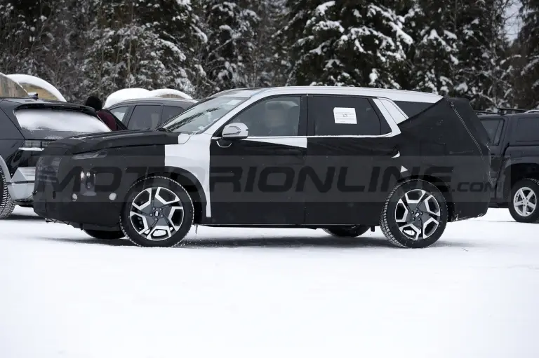 Hyundai Palisade 2023 - Foto Spia 22-03-2022 - 8