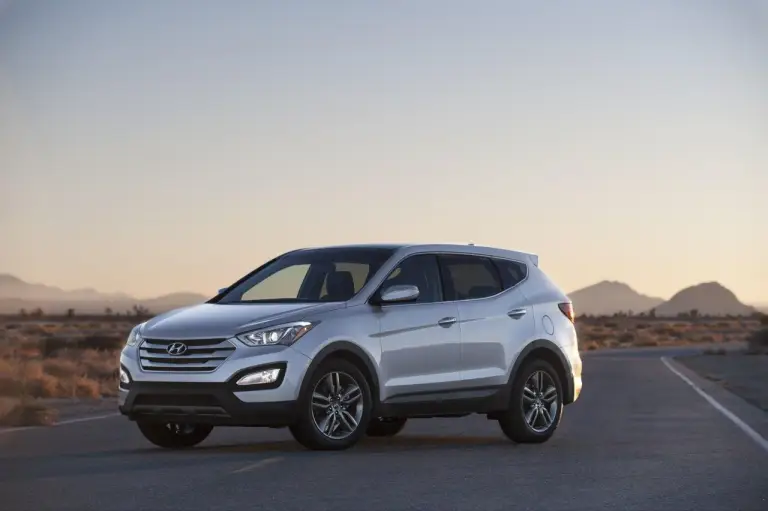 Hyundai Santa Fe 2013 - 23