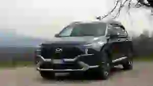 Hyundai Santa Fe Hybrid 2021 video prova su strada - 13