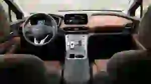 Hyundai Santa Fe Hybrid 2021 video prova su strada - 20