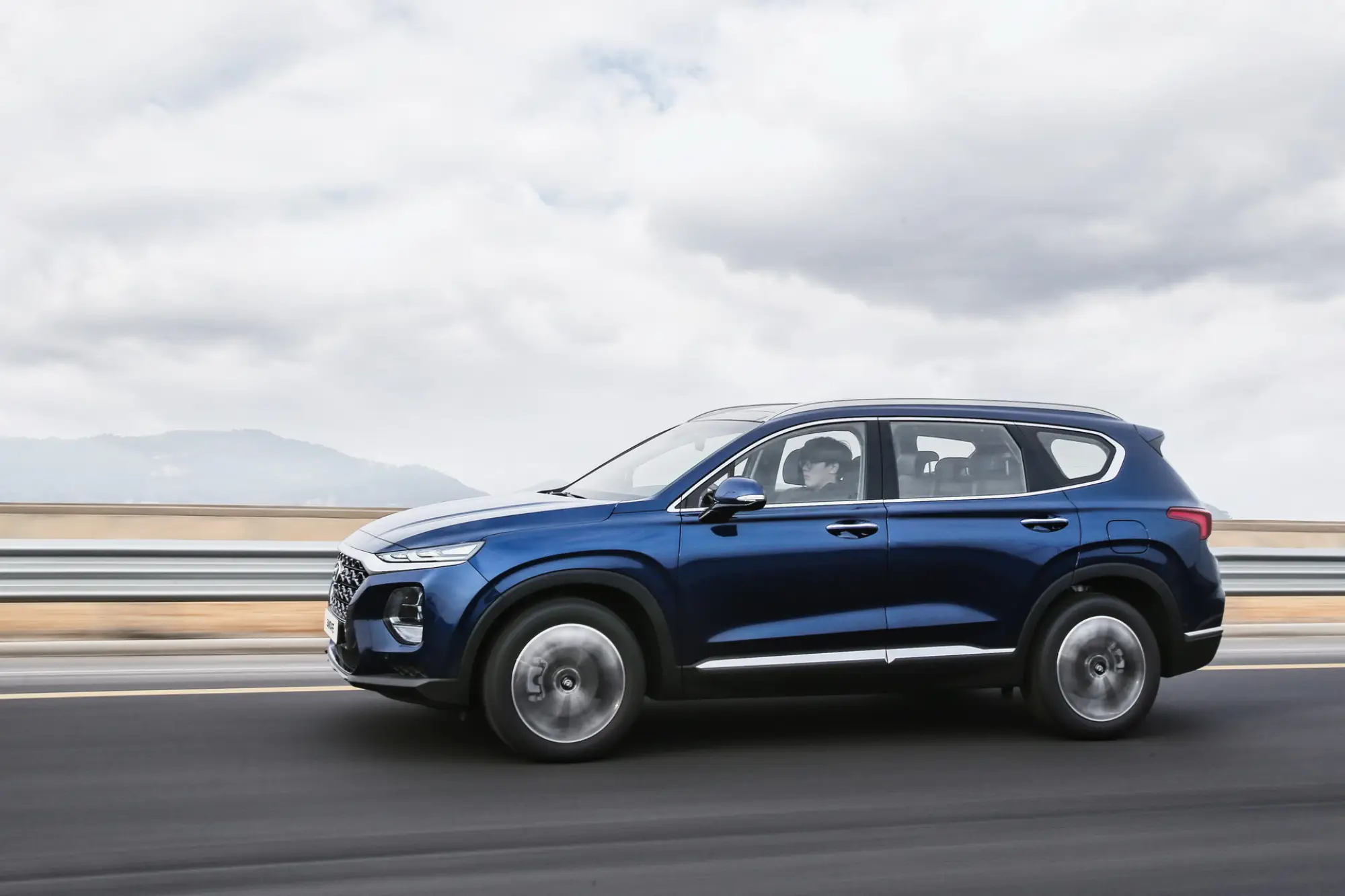 Hyundai Santa Fe MY 2019 - 92