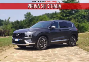 Hyundai Santa Fe Plug-in 2021 - Prova su Strada 