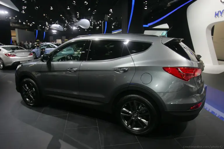 Hyundai Santa Fe - Salone di Parigi 2012 - 3