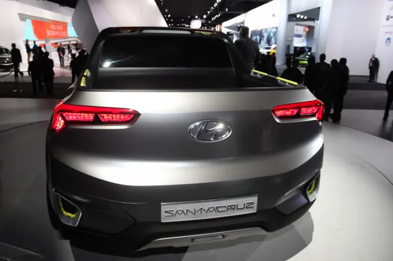 Hyundai SantaCruz - Salone di Detroit 2015 - 5