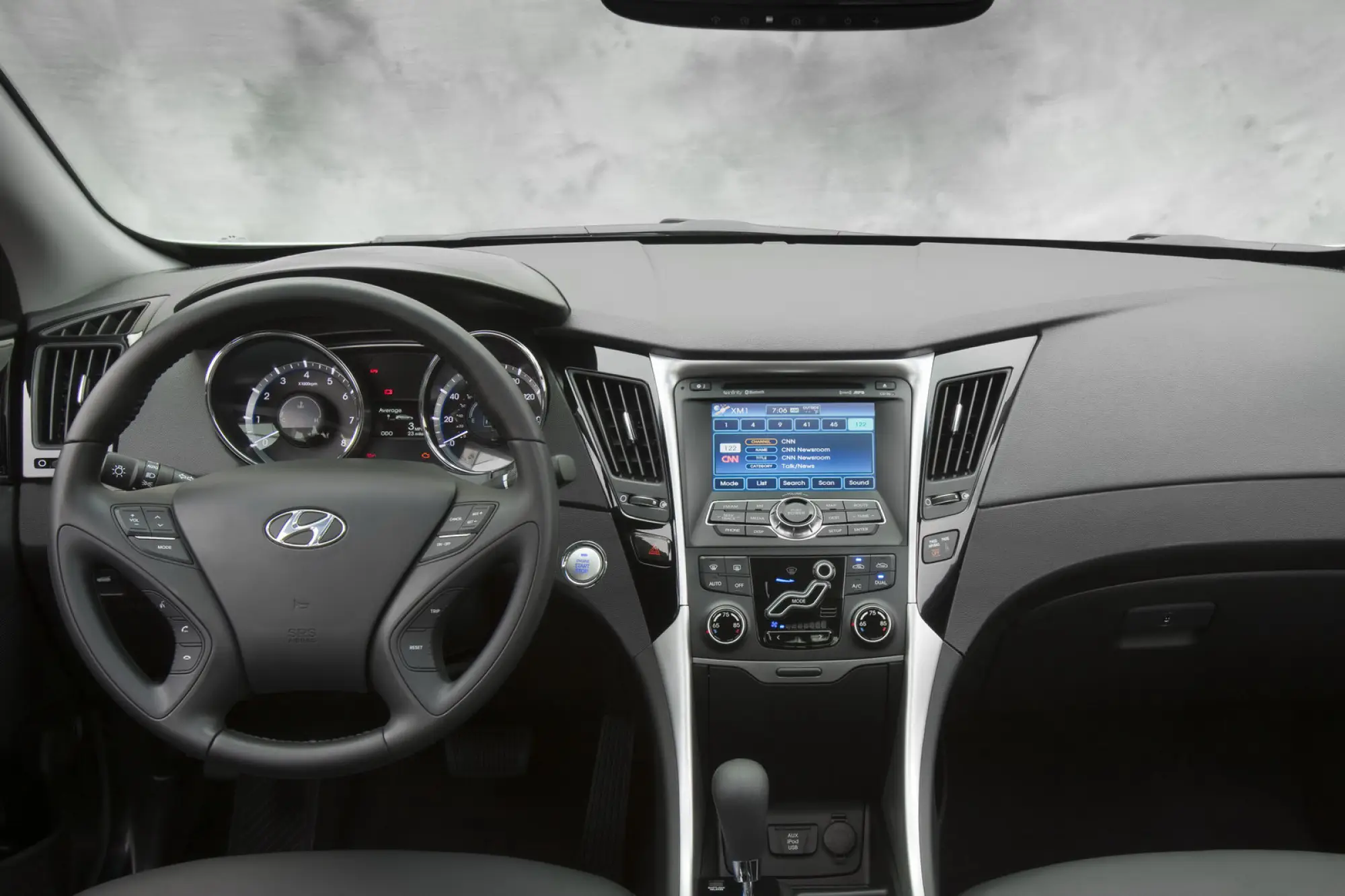 Hyundai Sonata 2011 - 8