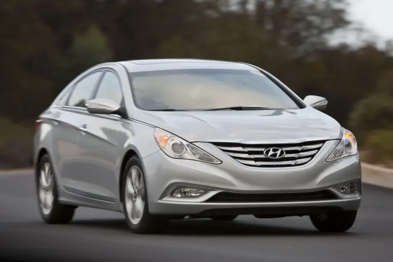 Hyundai Sonata 2011 - 10