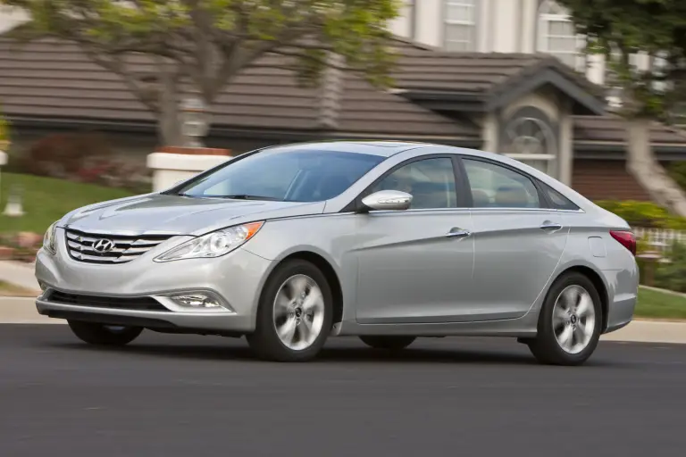 Hyundai Sonata 2011 - 11