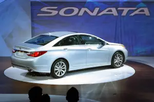 Hyundai Sonata 2011 - 1
