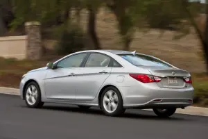 Hyundai Sonata 2011 - 14