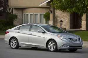 Hyundai Sonata 2011 - 15
