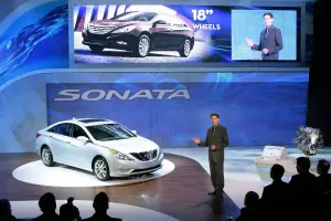 Hyundai Sonata 2011 - 20