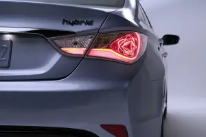 Hyundai Sonata Hybrid - 3