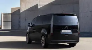 Hyundai Staria - Prime immagini ufficiali
