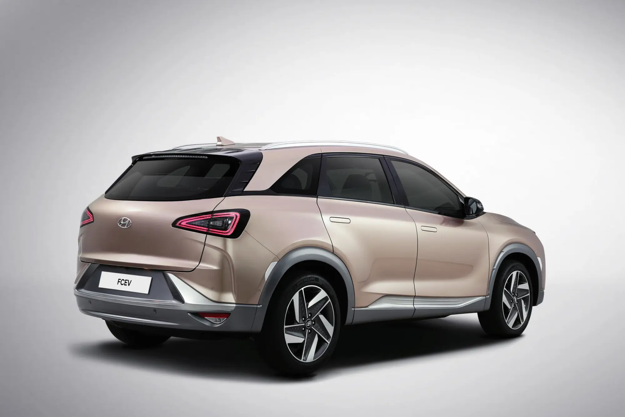 Hyundai SUV Fuel Cell - 7