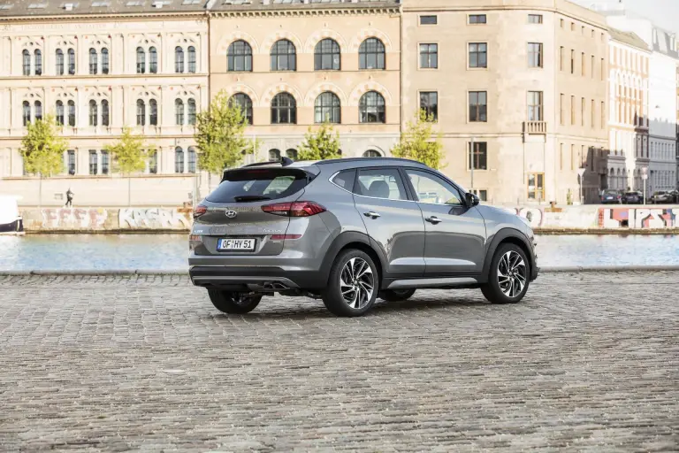 Hyundai Tucson My 2019 motore ibrido-diesel - 3