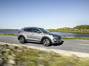 Hyundai Tucson My 2019 motore ibrido-diesel