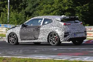 Hyundai Veloster N - Foto spia 19-08-2017