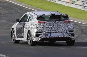 Hyundai Veloster N - Foto spia 19-08-2017