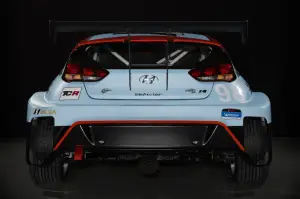 Hyundai Veloster N TCR 