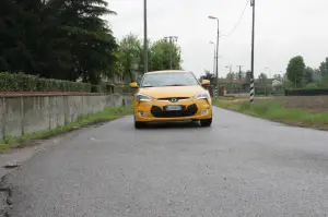 Hyundai Veloster - Test Drive 2012