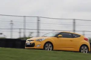 Hyundai Veloster - Test Drive 2012