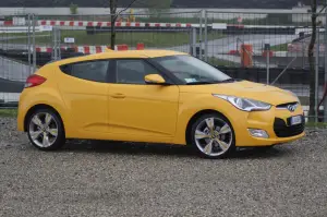 Hyundai Veloster - Test Drive 2012